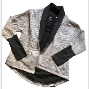 Adidas cozy gray and black sweater/sweatshirt size small EUC